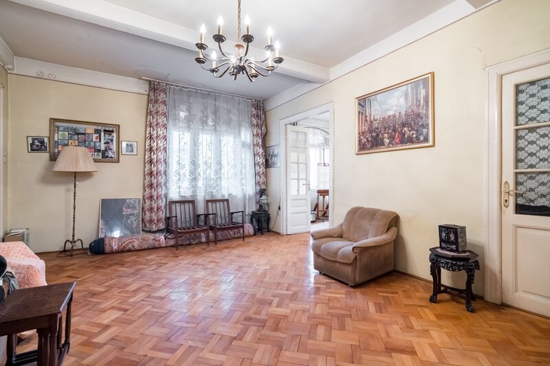 Cismigiu, Piata Victoriei, comision 0%, vila interbelica, curte libera 362 mp