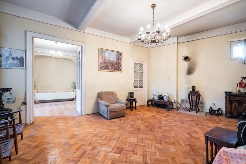 Cismigiu, Piata Victoriei, comision 0%, vila interbelica, curte libera 362 mp